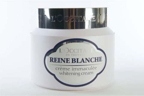 Fabricated store display for Loccitane Reine Blanche by PW Shop. Larger bespoke display versions of their Cream Pots.